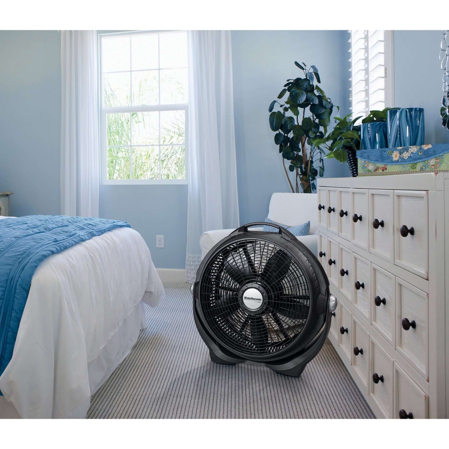 20" Pivoting Floor Fan with 3 Speeds, Gray, A20301